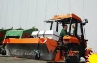 Щетка коммунальная с бункером AGATA ZM 2000, на заднюю и перед